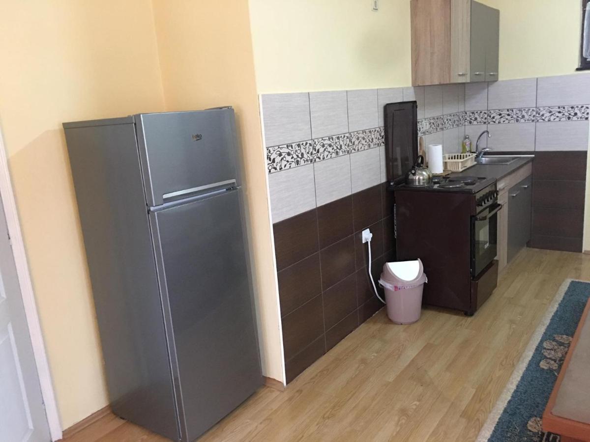 דירות באינה באשטה Zvezdica מראה חיצוני תמונה