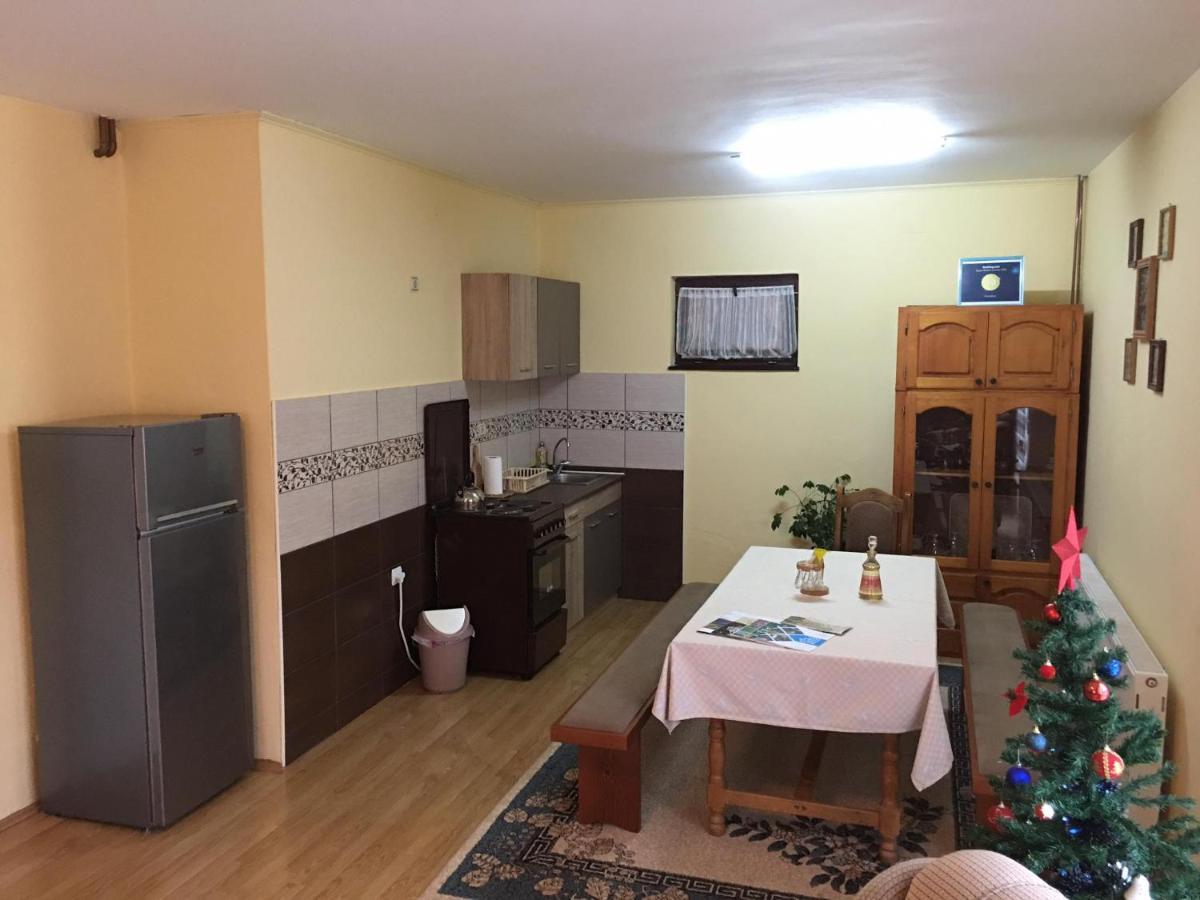 דירות באינה באשטה Zvezdica מראה חיצוני תמונה